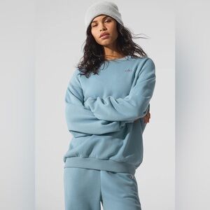 ALO Yoga Celestial Blue Crew Neck Pullover NWT